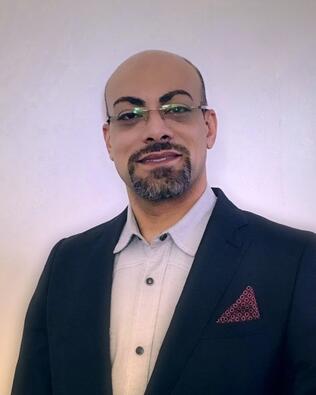 Headshot of Bassem Meshreky