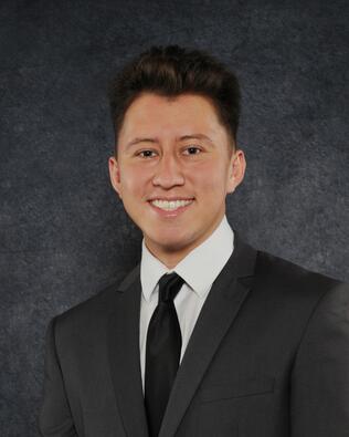 Headshot of Alejandro Andas