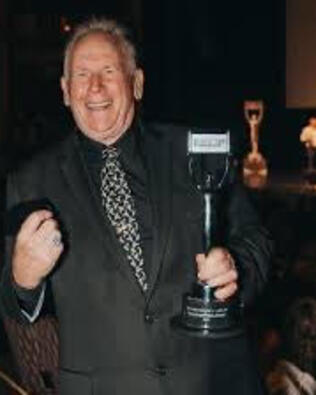 Headshot of Richard Bounce