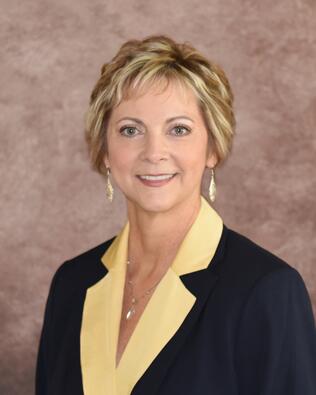 Headshot of Denise Hunt