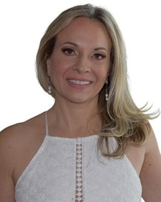 Headshot of Kim Stasiak
