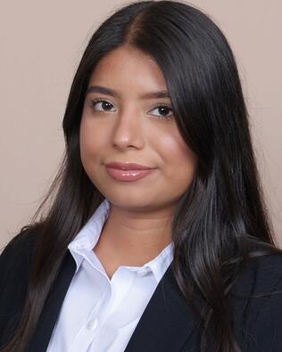 Headshot of Ivonne Chavez