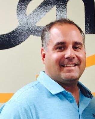 Headshot of Stephen DiCamillo