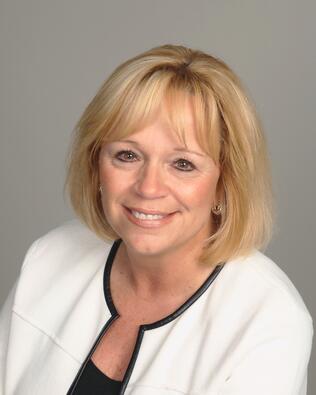 Headshot of Mary Adams 6617200
