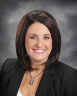 Headshot of Tami Gosselin