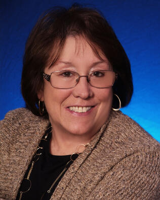 Headshot of Faye Walborg
