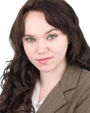 Headshot of Carmela Hayslett