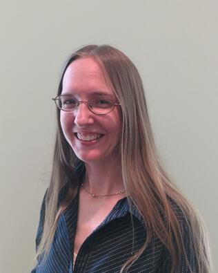 Headshot of Jennifer Geyer