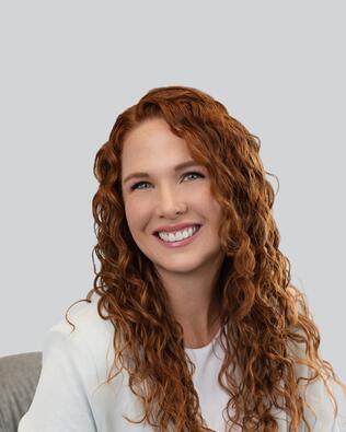 Headshot of Chelsea Boltz