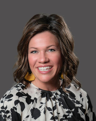 Headshot of Anne DeWeese