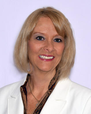 Headshot of Linda Johnston