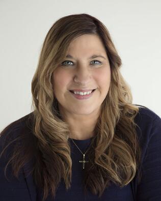 Headshot of Deborah Hehr