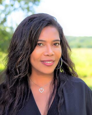 Headshot of Maurina Billere