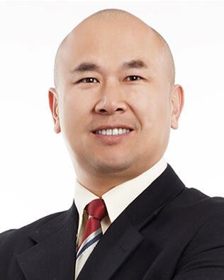 Headshot of Andy Wen