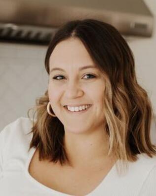 Headshot of Jessica Chavanne