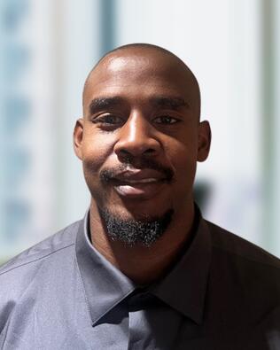 Headshot of Joshua Bridges