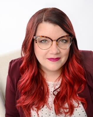 Headshot of Shawna Turner