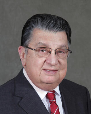 Headshot of Rodolfo Miranda