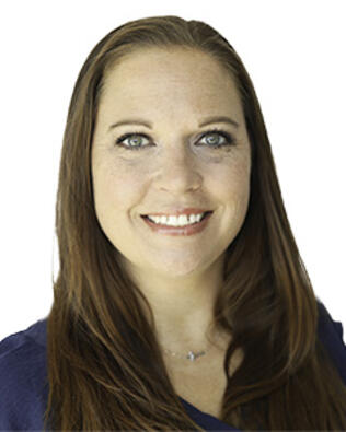 Headshot of Sierra Chelone