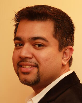 Headshot of Puneet Jolly