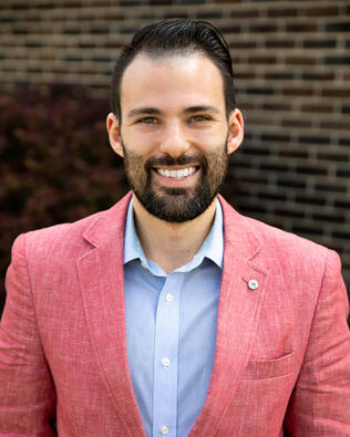 Headshot of Joe Weisenberger