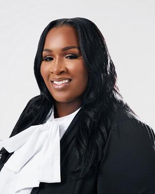 Headshot of Tasha Thomas