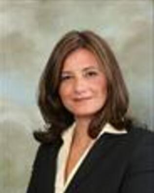 Headshot of Telma Covarrubias