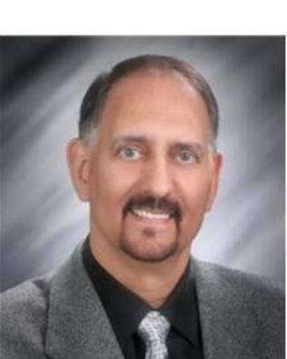 Headshot of Stephen Karoub