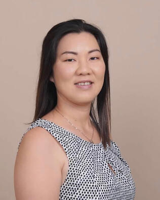 Headshot of KALANIE TRAN