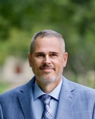 Headshot of Gary Neely