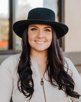 Headshot of Cheyenne Sweeney