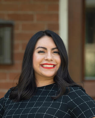 Headshot of Nataly Acosta