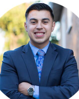Headshot of Alberto Sanchez