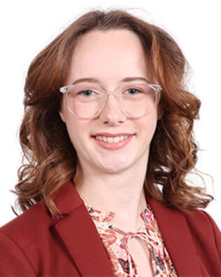 Headshot of Halie Askey