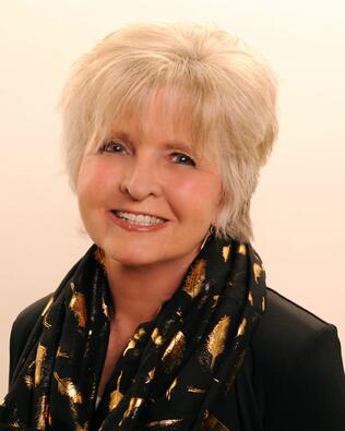 Headshot of Randi Sigmond
