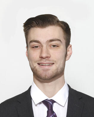 Headshot of Nicholas Perna