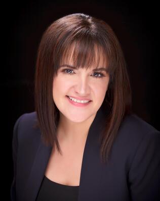 Headshot of Lynda Eadicicco
