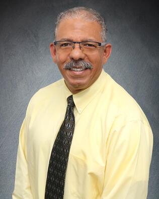 Headshot of Andre Duplessis