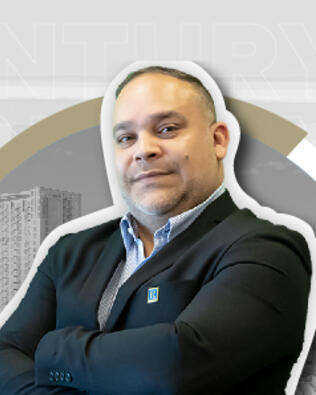 Headshot of Luis Lugo
