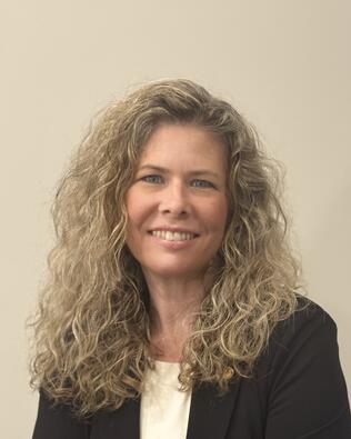 Headshot of Pam Patton