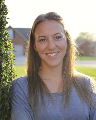 Headshot of Rachel Lyons