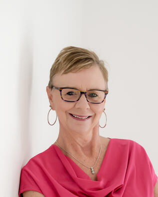 Headshot of Tamatha Lewis