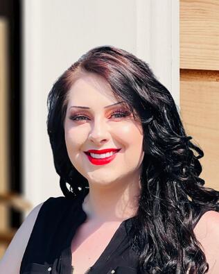 Headshot of Marissa Heinrich