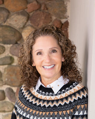 Headshot of Maria Caivano