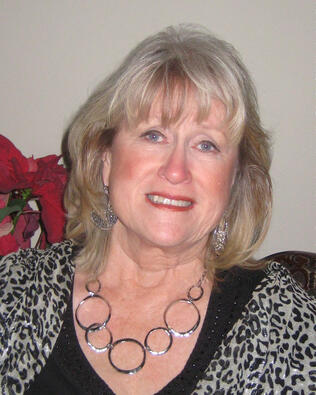 Headshot of Monica McCormick