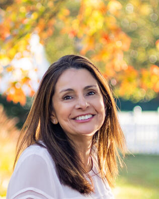 Headshot of Denise Simmons