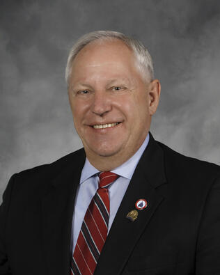 Headshot of Steve Cawthon