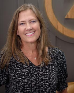 Headshot of Christine Davis