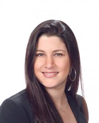 Headshot of Jules Murphy