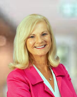 Headshot of Donna Allio